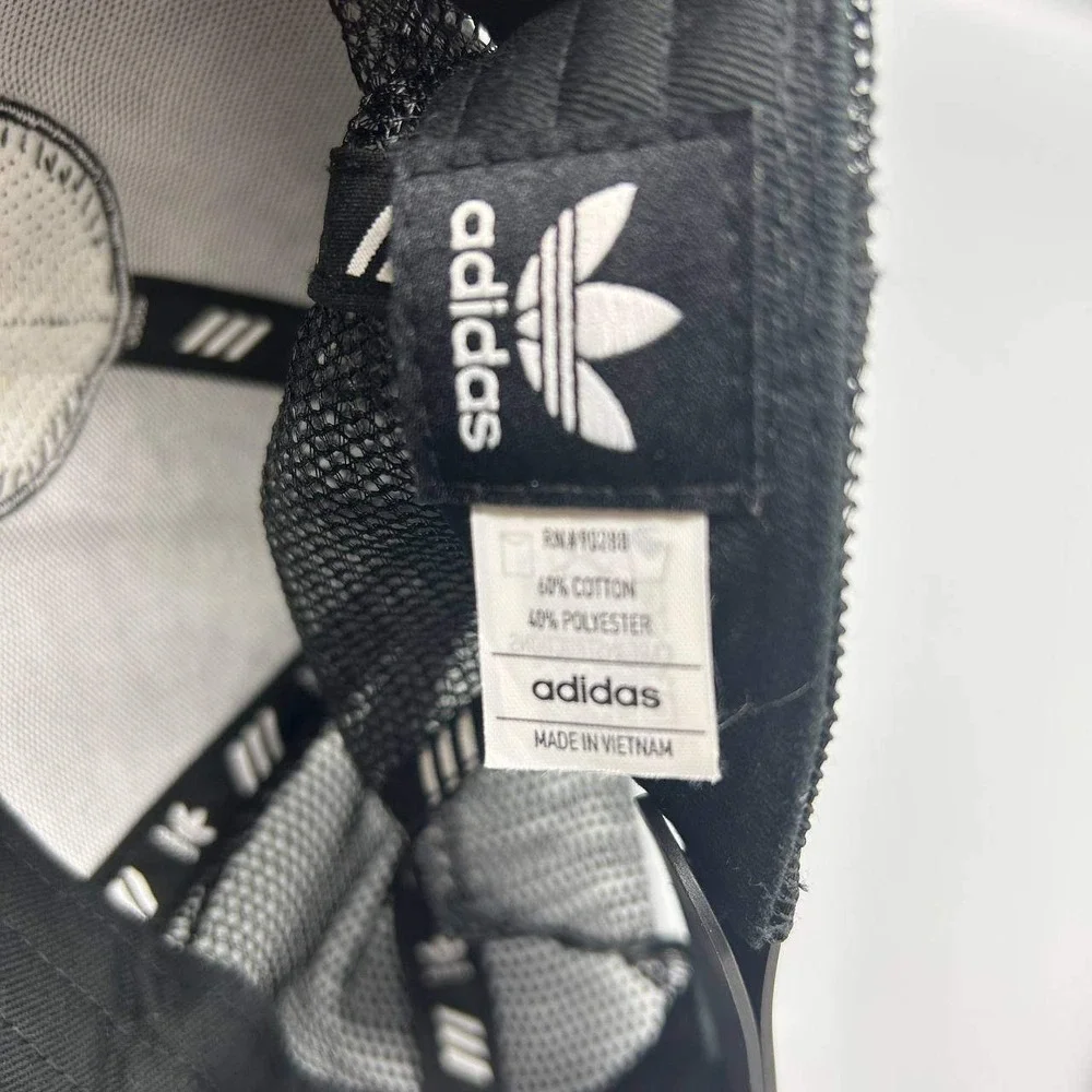 Adidas Logo Trucker Hat Men Black Snap Back‎ Cap